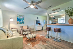 Pet-Friendly Rockport Home, 2 Mi to Beach!